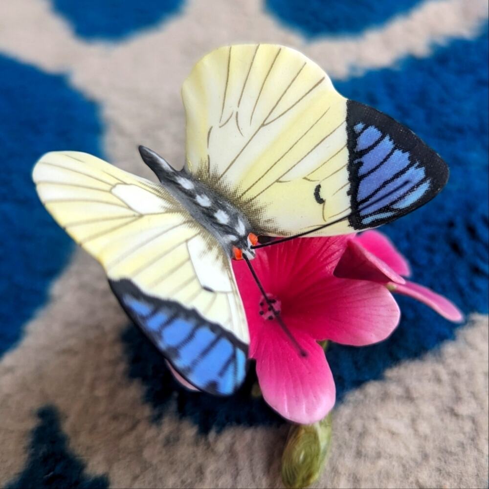 Vintage Franklin Mint Porcelain Queen Purple Tip Butterfly Figurine